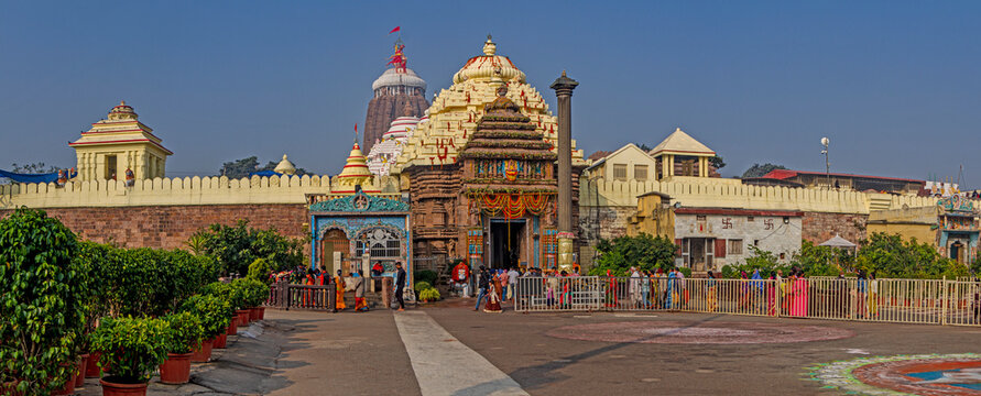 Puri & Jagannath Temple near Bhubaneswar, a sacred Hindu pilgrimage site