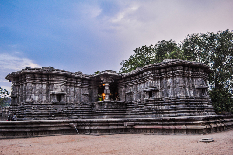 The iconic Thousand Pillar Temple is a must-see among places to visit in Warangal for its stunning Kakatiya architecture.