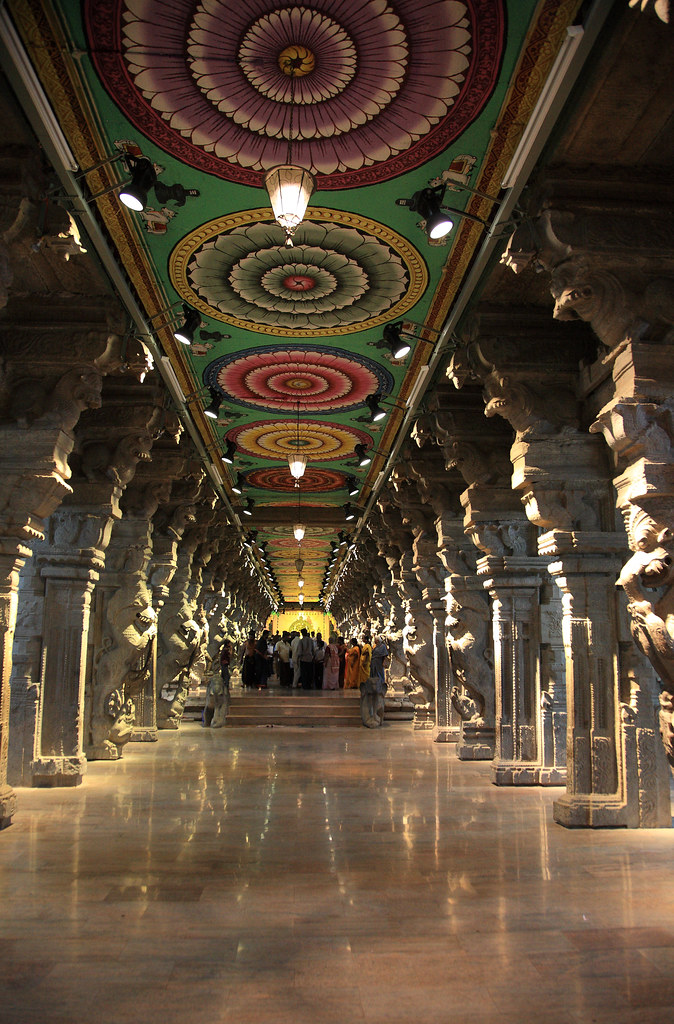 Magnificent Thousand Pillar Temple in Warangal, a masterpiece of Kakatiya-era craftsmanship.