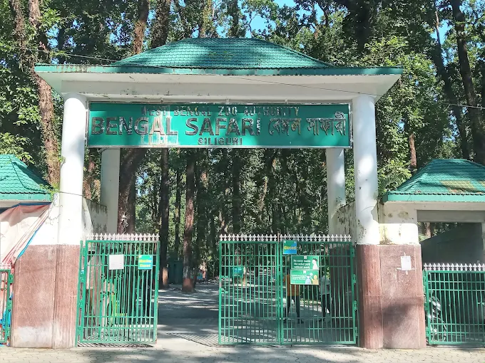 Offers a life into wildlife in Siliguri.