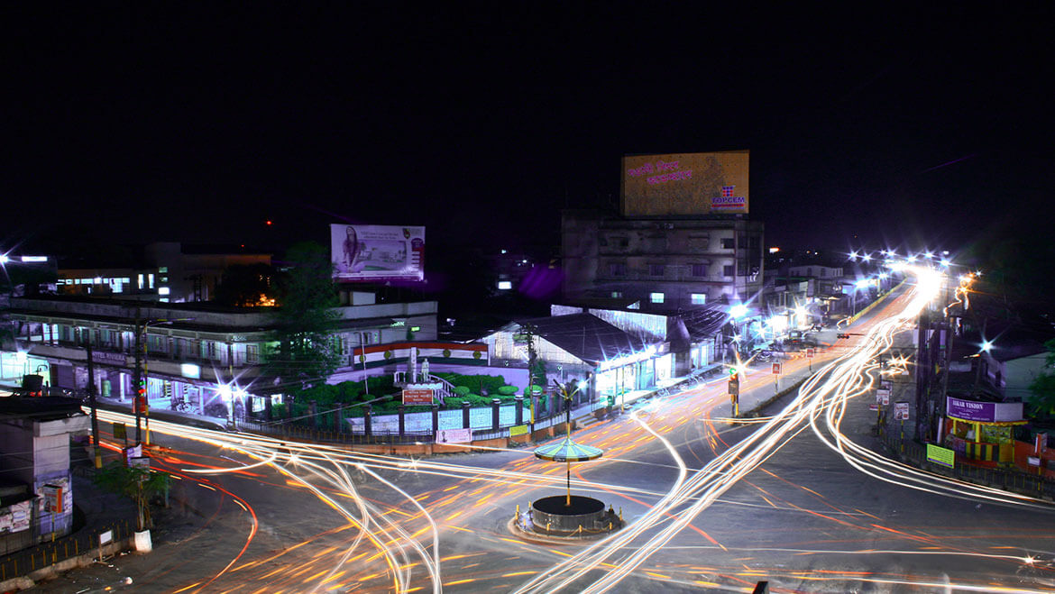 Dibrugarh carries a beautiful city vibes with its air.