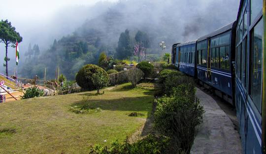 This is a very famous hill station a few km from Siliguri