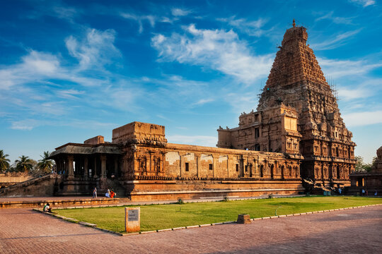 The grand scale of the Brihadeeswarar Temple's vimana in Thanjavur, a UNESCO World Heritage site and iconic among South India's Best Temples.