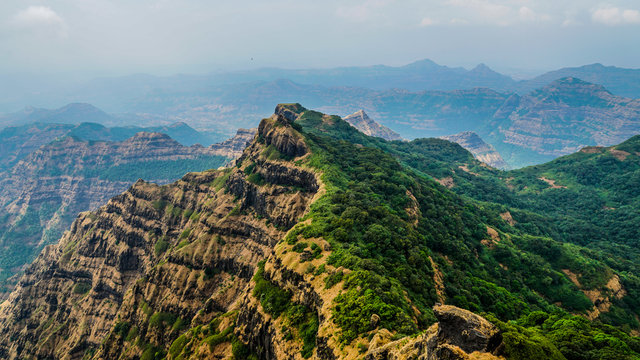 Known for its strawberries and viewpoints, Mahabaleshwar is one of West India's Famous Hill Stations.
