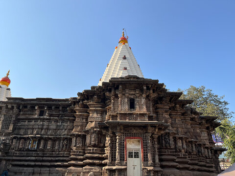 The Shakti Peetha of Mahalaxmi Temple in Kolhapur is one of West India's Famous Temples.