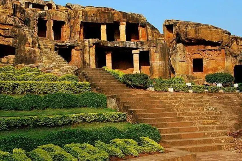 A panoramic view of the lakes and cityscape of Bhopal, close to Sanchi.