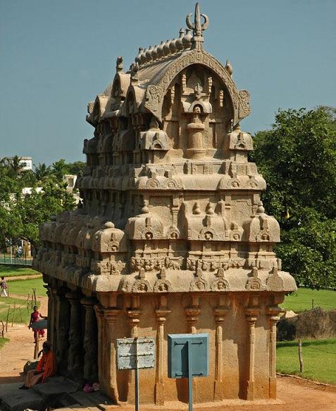 The stone chariot structure of Ganesha Ratha, an architectural place to visit in Mahabalipuram.