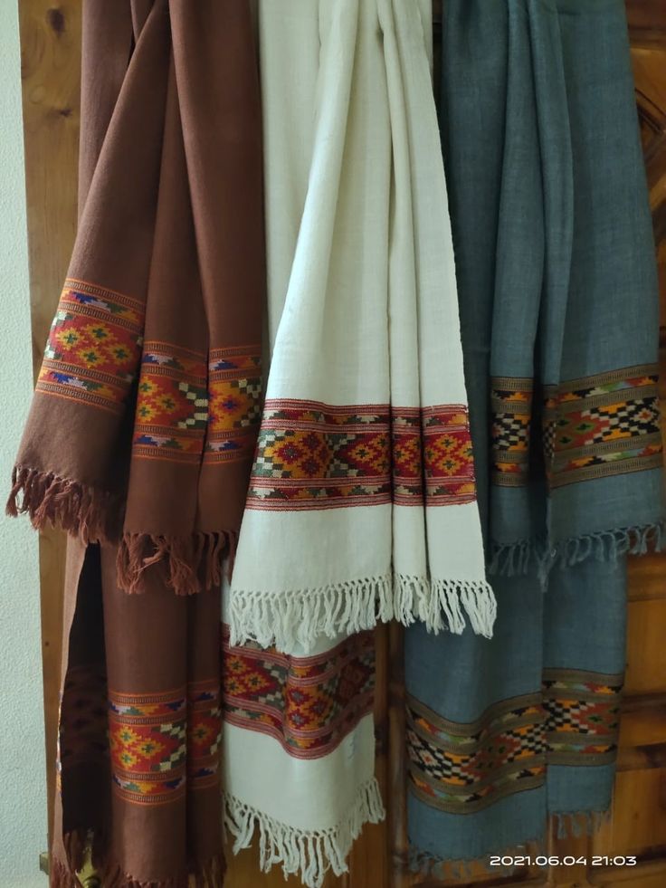 Warm shawls used during extreme cold in Kasol