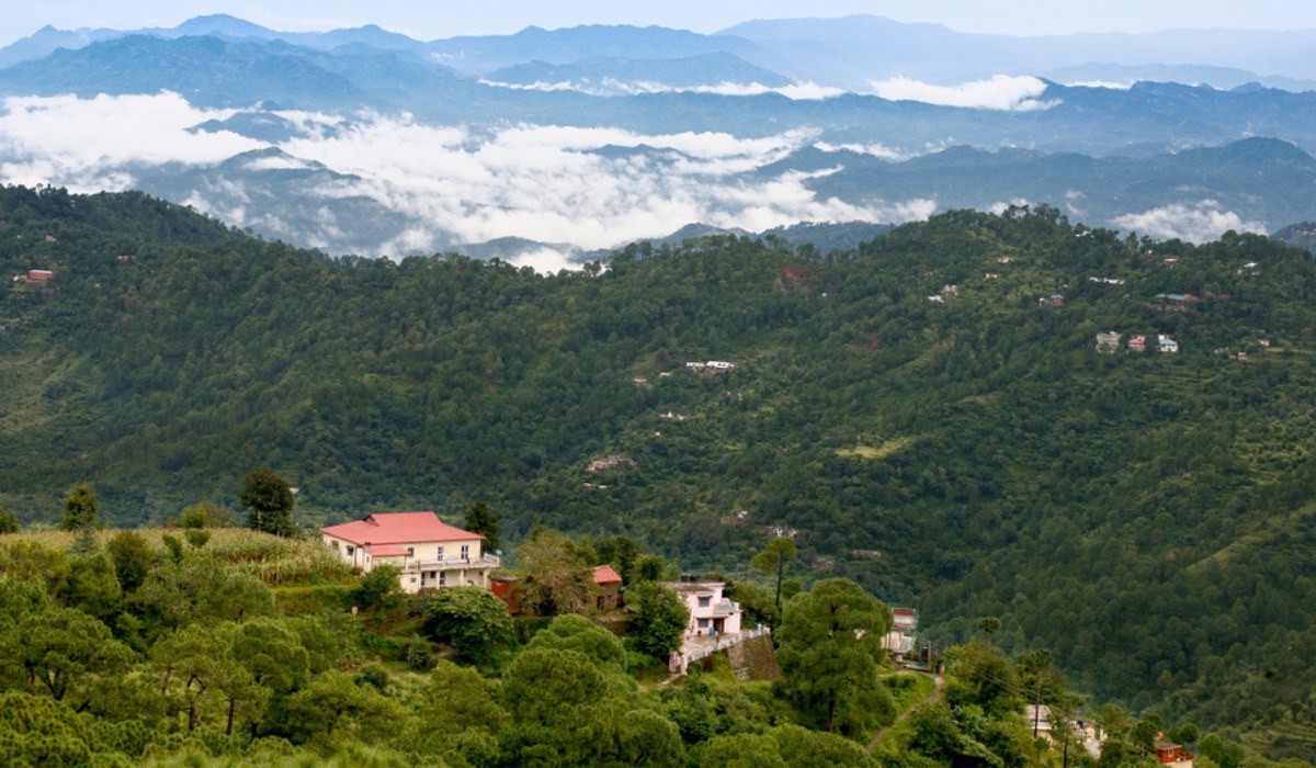 A view of the bustling town of Solan, known as the Mushroom City.