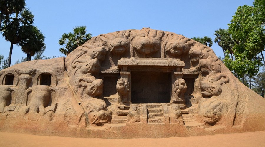 The rock-cut Tiger Caves near Mahabalipuram, an atmospheric shrine with unique carvings.
