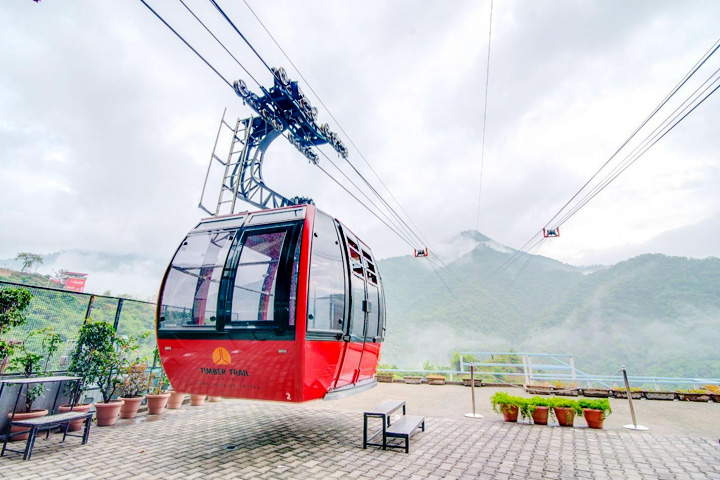 The popular Timber Trail resort with cable car rides near Kasauli.