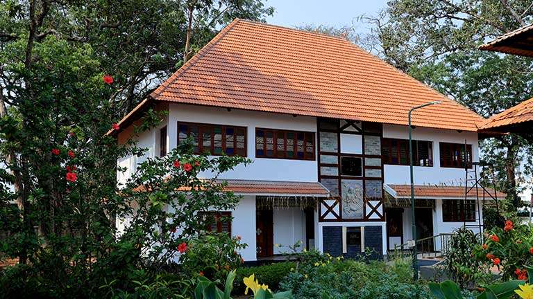 This gallery and museum form an insightful cultural place to visit in Kozhikode.