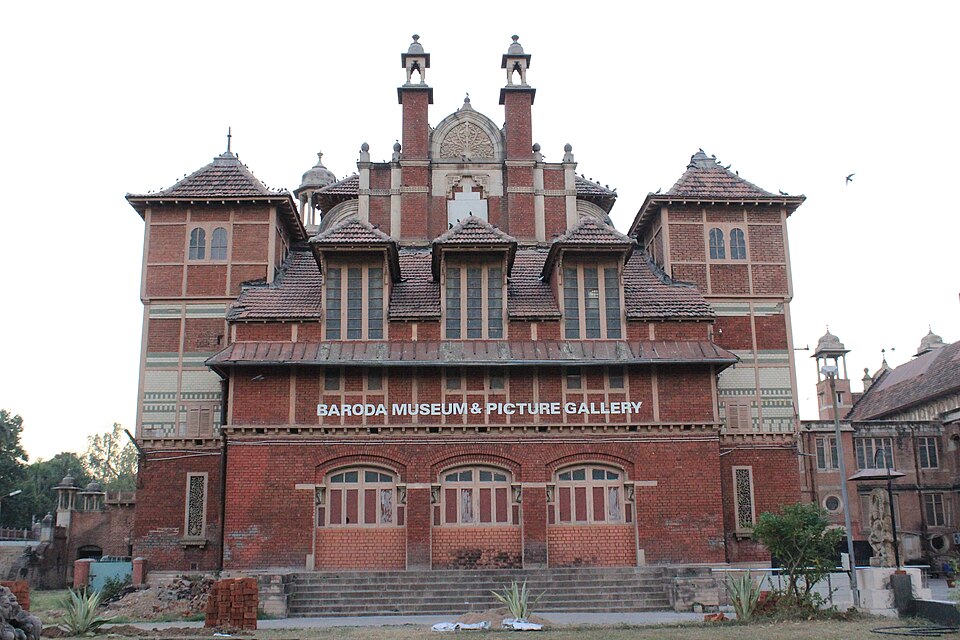 A great place to visit to know the history