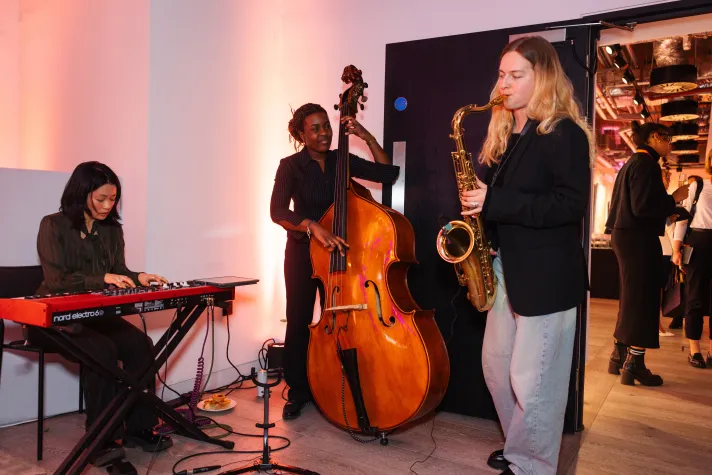 A live performance of Kozhikode's traditional performing arts.