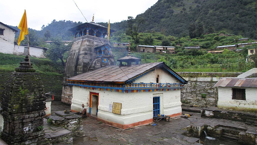 The simple, cave-like entrance to the ancient Kalpeshwar Temple.
