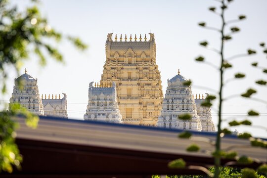 The revered Kamakshi Amman Temple, a major Shakti Peetha and spiritual center in Kanchipuram.