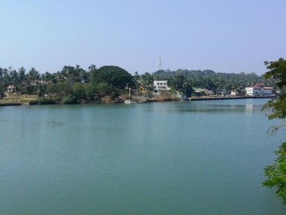 A former French colony, Mahe offers a unique cultural and scenic place to visit near Kozhikode.