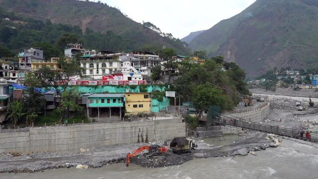 A busy checkpoint and cultural gateway at the Indo-Nepal border near Champaran.