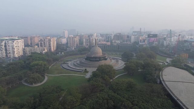 The nearby capital, Patna, is a major historical and cultural place to visit from Champaran, rich with landmarks.