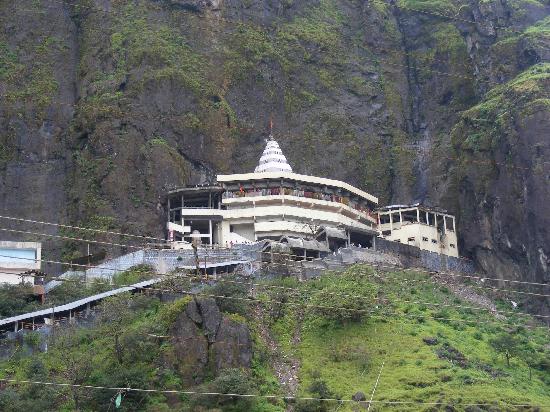 The hilltop Saptashrungi Devi Temple viewed from below.