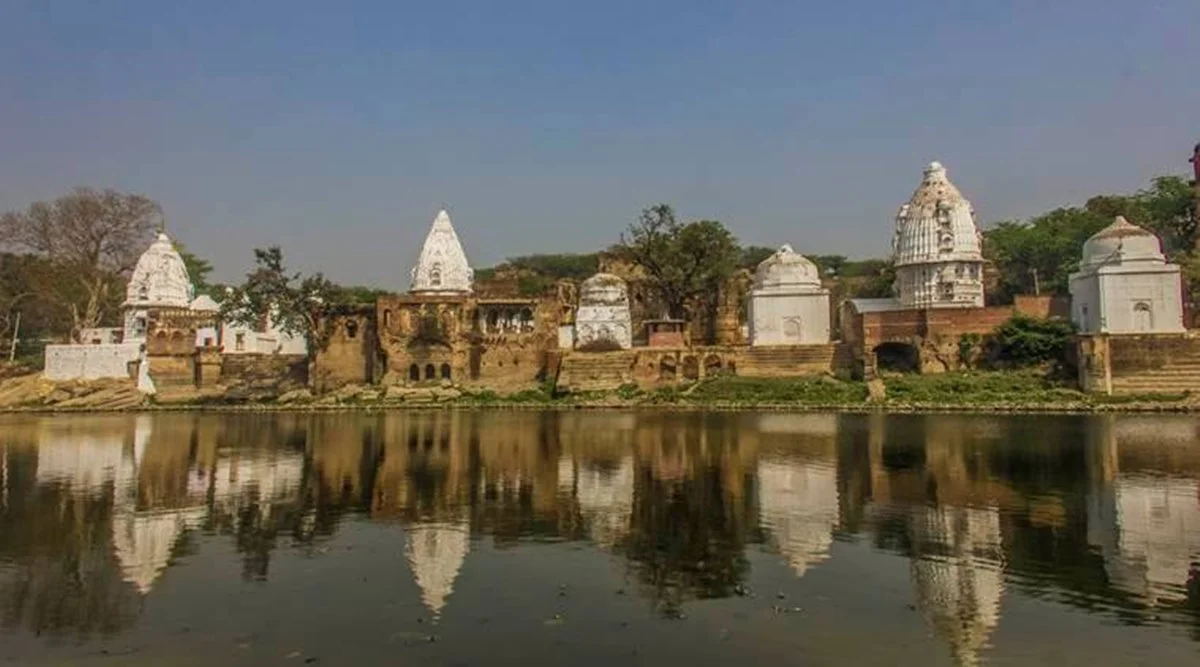 Baba Bateshwar Nath Temple, a popular Shiva temple and a devotional place to visit in Sitamarhi.
