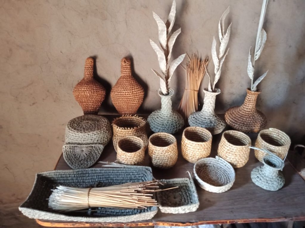 Handwoven Bamboo & Grass Handicrafts like baskets and mats.