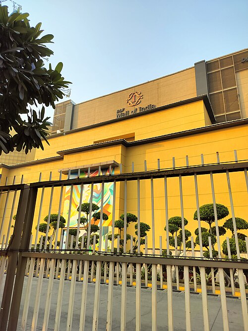 One of the largest mall of Noida