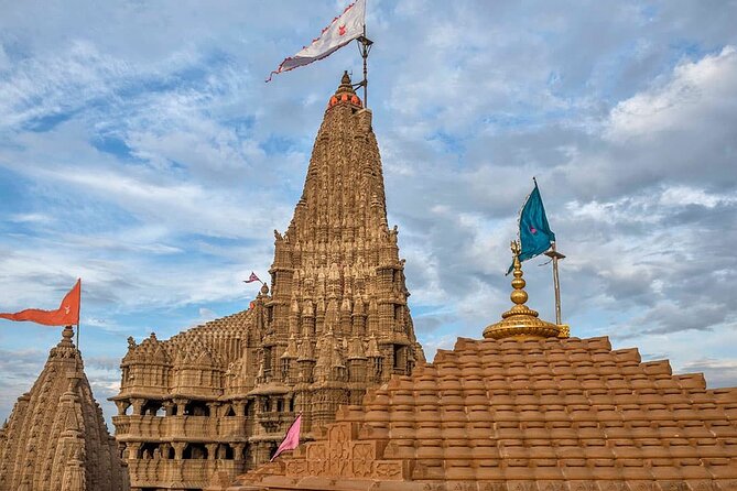 Dwarka, the ancient kingdom of Lord Krishna and its majestic temple.