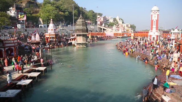 The sacred ghats of Haridwar, a major pilgrimage site near Roorkee.