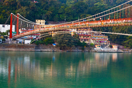 Lakshman Jhula, the iconic suspension bridge over the Ganges in Rishikesh.