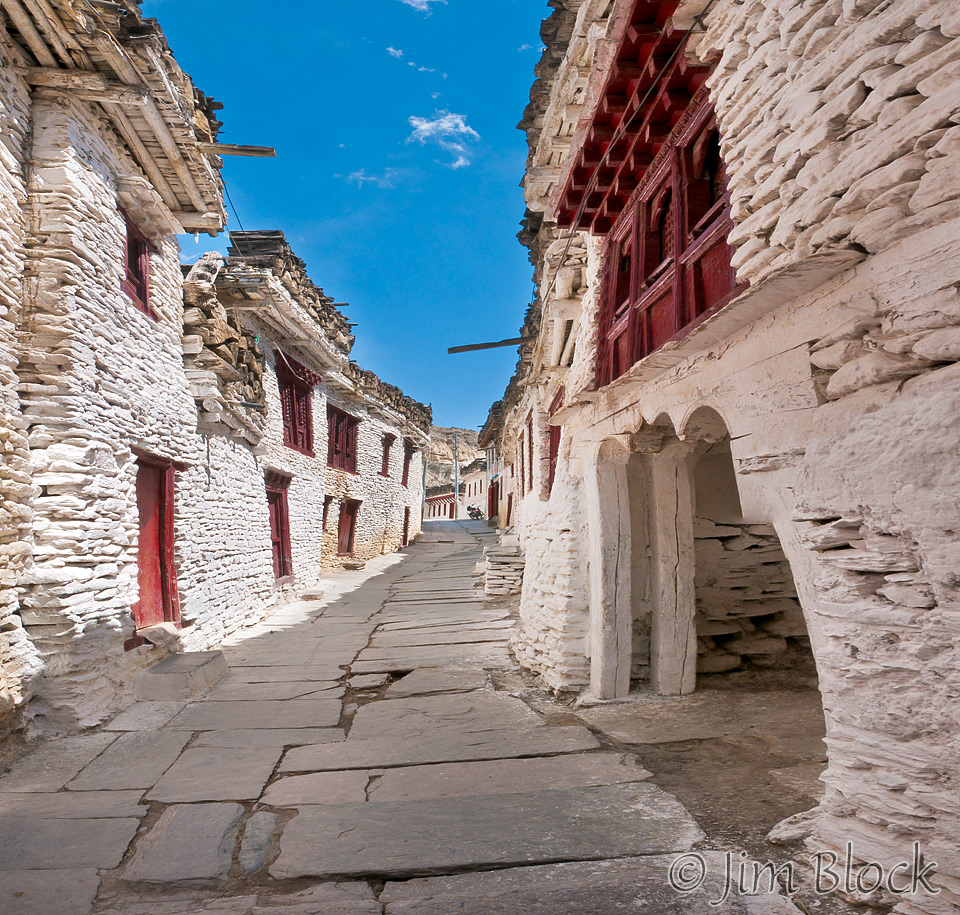 The tranquil Marpha forest retreat area in Chitrakoot.