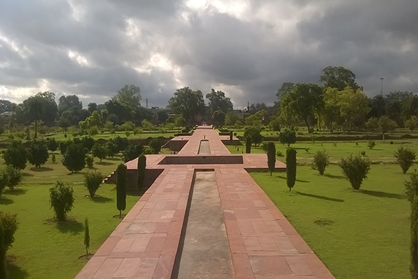 A beautiful park filled with beauty