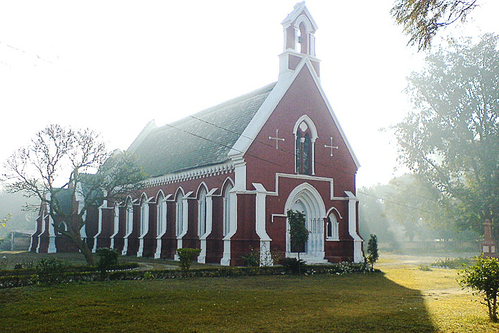 St. John the Baptist Church, a historic colonial-era Anglican place to visit in Roorkee.