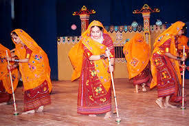 Tippani & Hudo, traditional folk dances of the Saurashtra region.