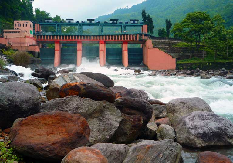 Indo-Bhutan border gate at Bindu village