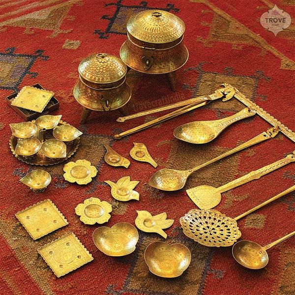 Brassware & Antiques, traditional polished brass utensils and decorative items.
