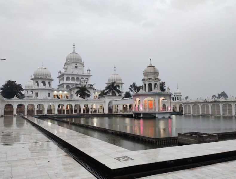 places to visit in ludhiana Gurudwara Shri Manji Sahib main dome