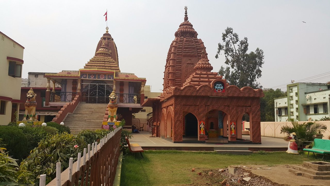 The main entrance and spire of the Jagannath Temple in Sector 4.