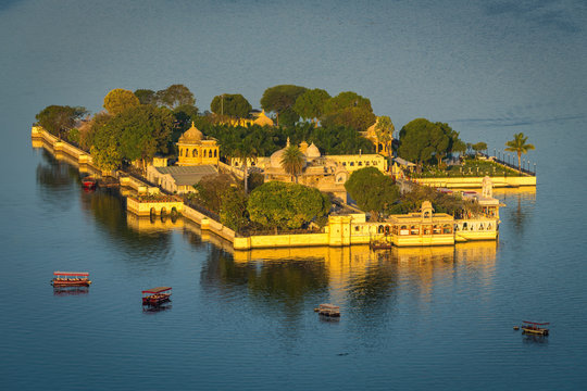 The beautiful Jagmandir Palace on Kishore Sagar Lake in Kota, surrounded by calm waters.