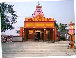 The traditional temple structures at Jharkhandi Dham near Topchanchi.