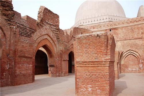 places to visit in panipat kabuli bagh mosque built by emperor babur