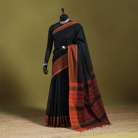 Handwoven Mangalagiri handloom saree with traditional zari border.
