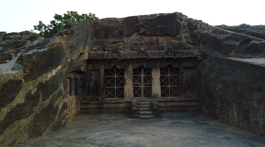 The ancient rock-cut Mogalrajapuram Caves, a historic Jain and Hindu cave temple place to visit near Amaravati.