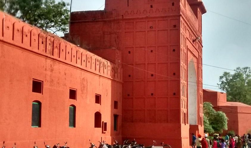 places to visit in ludhiana Phillaur Fort Mughal architecture entrance