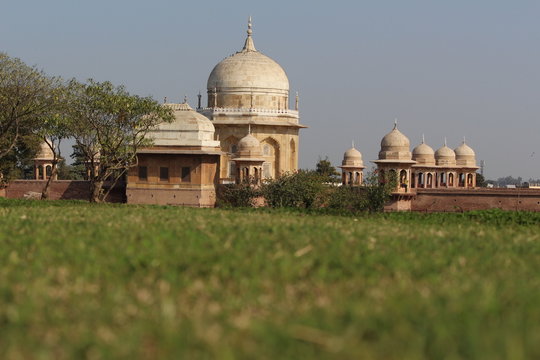sheikh chillis tomb mughal monument complex in thanesar