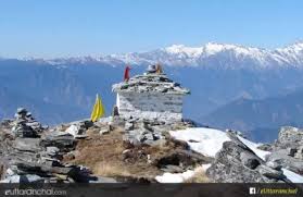 The breathtaking Chandrashila summit offering panoramic Himalayan views from above Chopta.