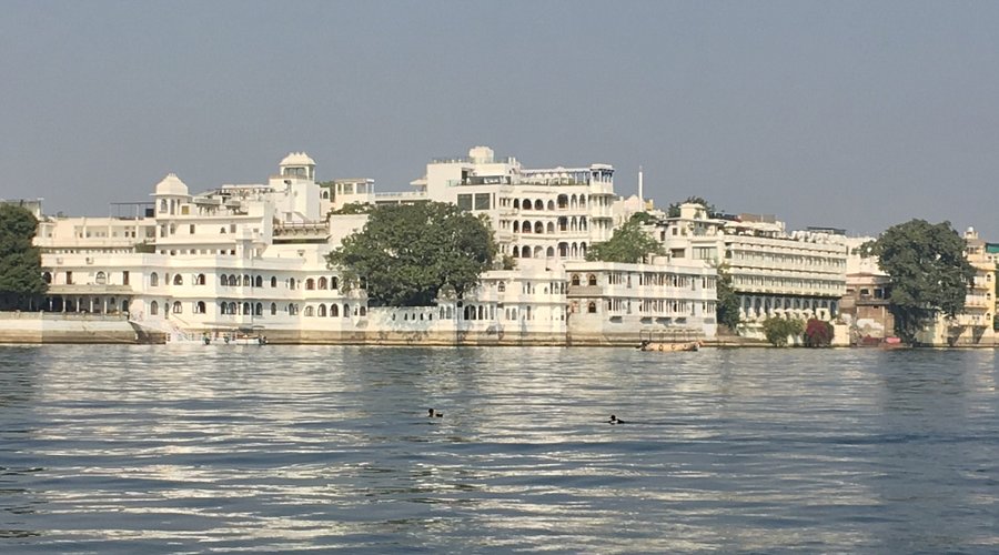 places to visit in kota jagmandir palace kishore sagar lake view