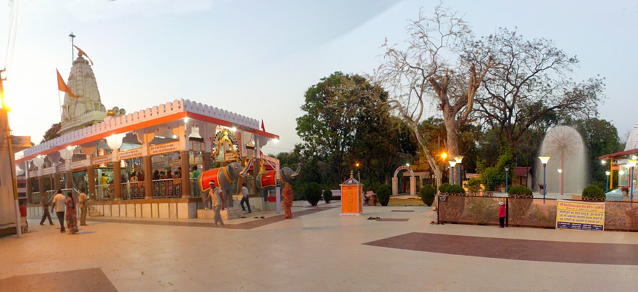 Kileshwar Mahadev Temple ancient Shiva shrine with stone carvings