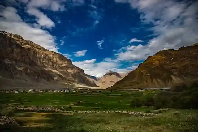 The wide, open landscapes of Losar, the first village welcoming visitors to places to visit in Lahaul and Spiti.