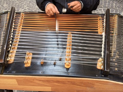 Traditional Nati folk songs performance in Kullu Valley